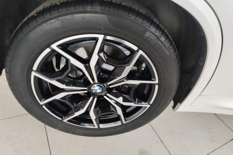 Used BMW X3 2022 Restyled xDrive25i M Sport Package Exterior 4