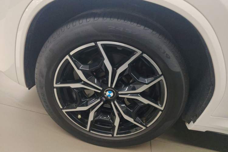 Used BMW X3 2022 Restyled xDrive25i M Sport Package Exterior 4