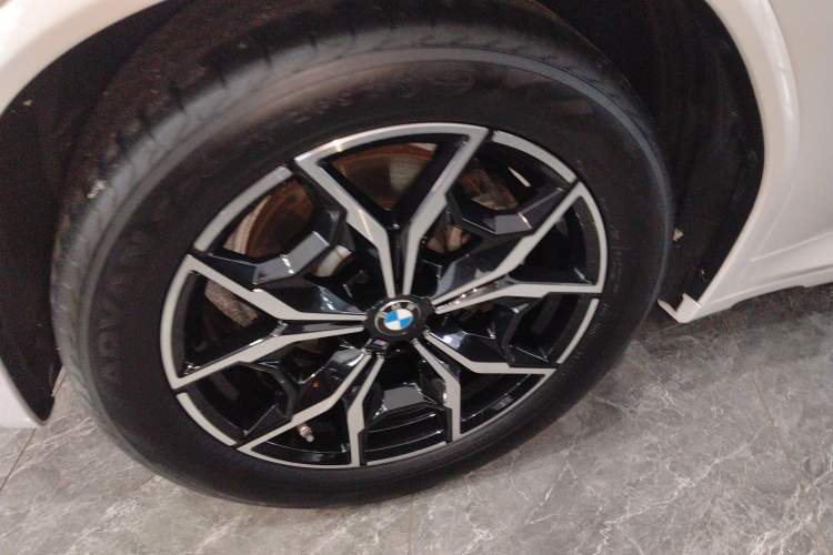 Used BMW X3 2022 xDrive25i M Sport Package Exterior 4