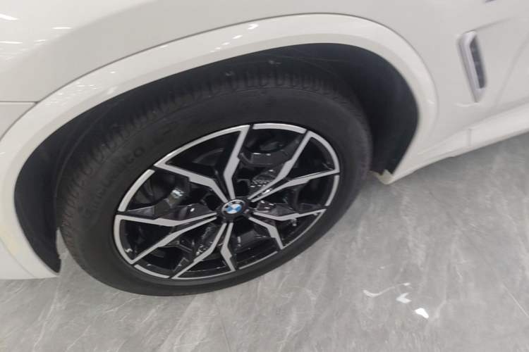 Used BMW X3 2022 xDrive25i M Sport Package Exterior 4