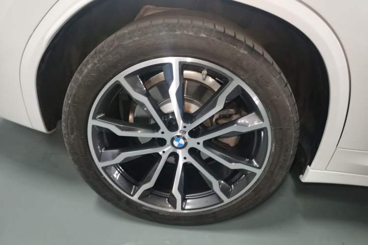 Used BMW X3 2022 xDrive30i Luxury Model M Night Sky Package Exterior 5