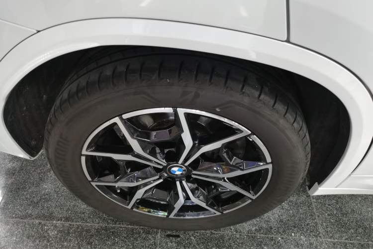 Used BMW X3 2022 Restyled xDrive25i M Sport Package Exterior 5