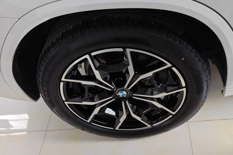 Used BMW X3 2022 xDrive25i M Sport Package Exterior 5