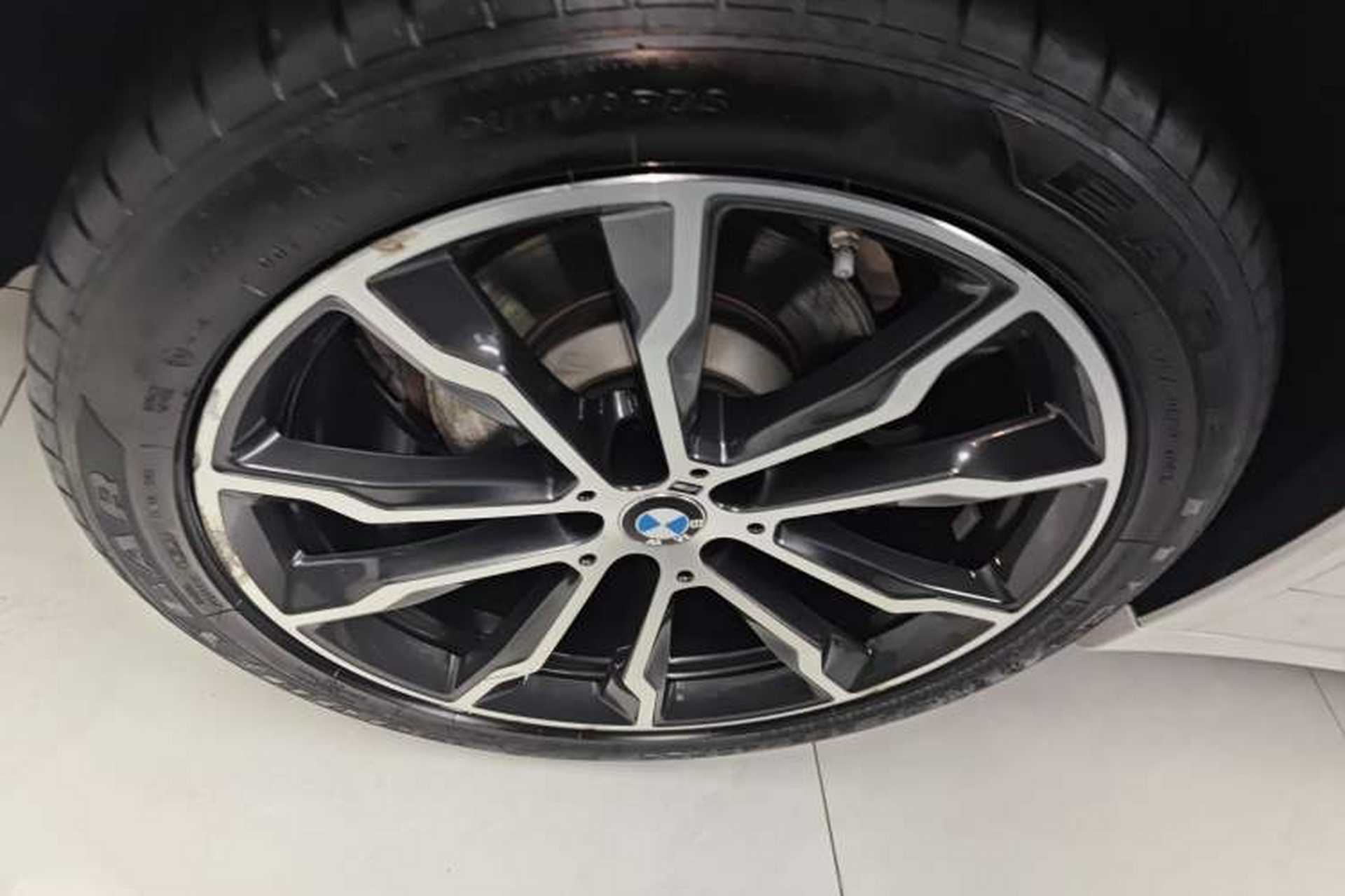 Used BMW X3 2022 Second Facelift xDrive30i Leading Edition M Night Sky Package Exterior 5