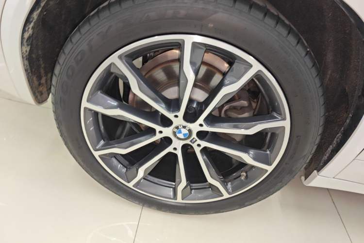 Used BMW X3 2022 Second Facelift xDrive30i Leading Edition M Night Sky Package Exterior 5