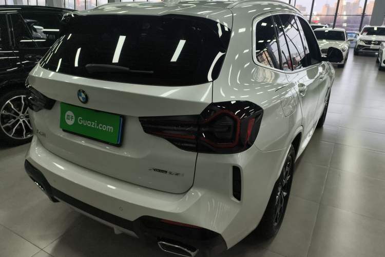 Used BMW X3 2022 xDrive25i M Sport Package Exterior 5