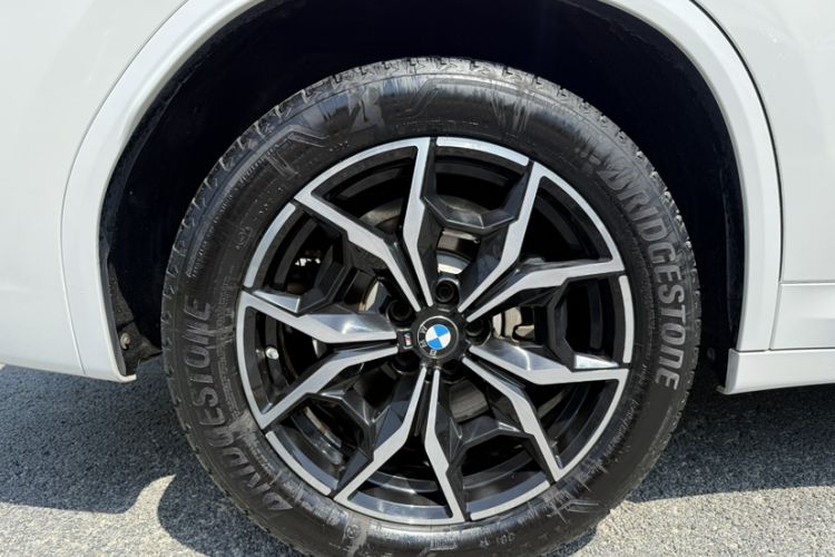 Used BMW X3 2022 xDrive25i M Sport Package Exterior 6