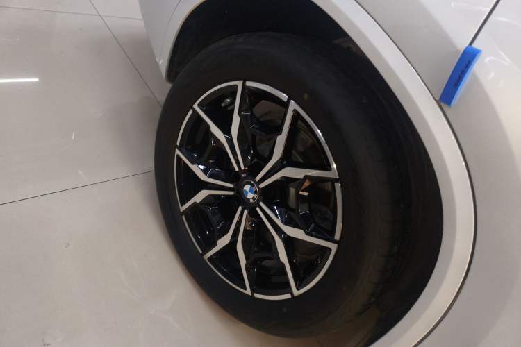 Used BMW X3 2022 xDrive25i M Sport Package Exterior 8