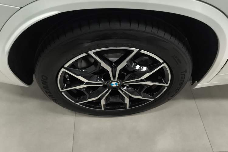 Used BMW X3 2022 xDrive25i M Sport Package Exterior 8