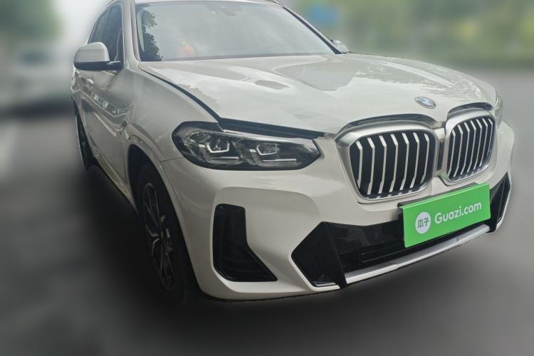 Used BMW X3 2022 xDrive25i M Sport Package Front Right 45 Deg