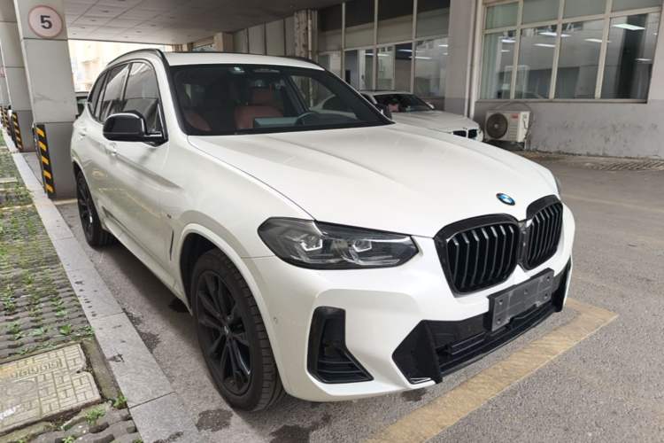 Used BMW X3 2022 Second Facelift xDrive30i Luxury Edition M Night Sky Package Front Right 45 Deg