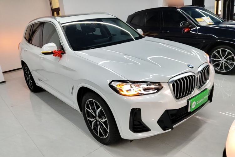 Used BMW X3 2022 Restyled xDrive25i M Sport Package Front Right 45 Deg