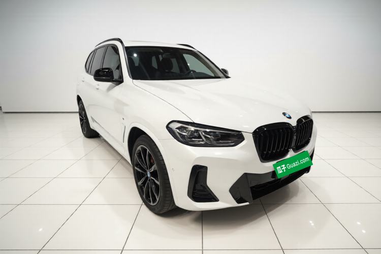 Used BMW X3 2022 Second Facelift xDrive30i Leading Edition M Night Sky Package Front Right 45 Deg
