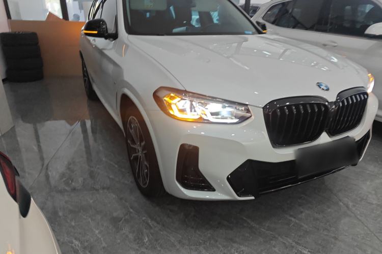 Used BMW X3 2022 xDrive30i Luxury Edition M Night Sky Package Front Right 45 Deg