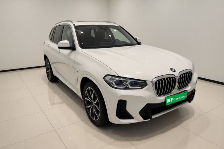 Used BMW X3 2022 Restyled xDrive25i M Sport Package Front Right 45 Deg