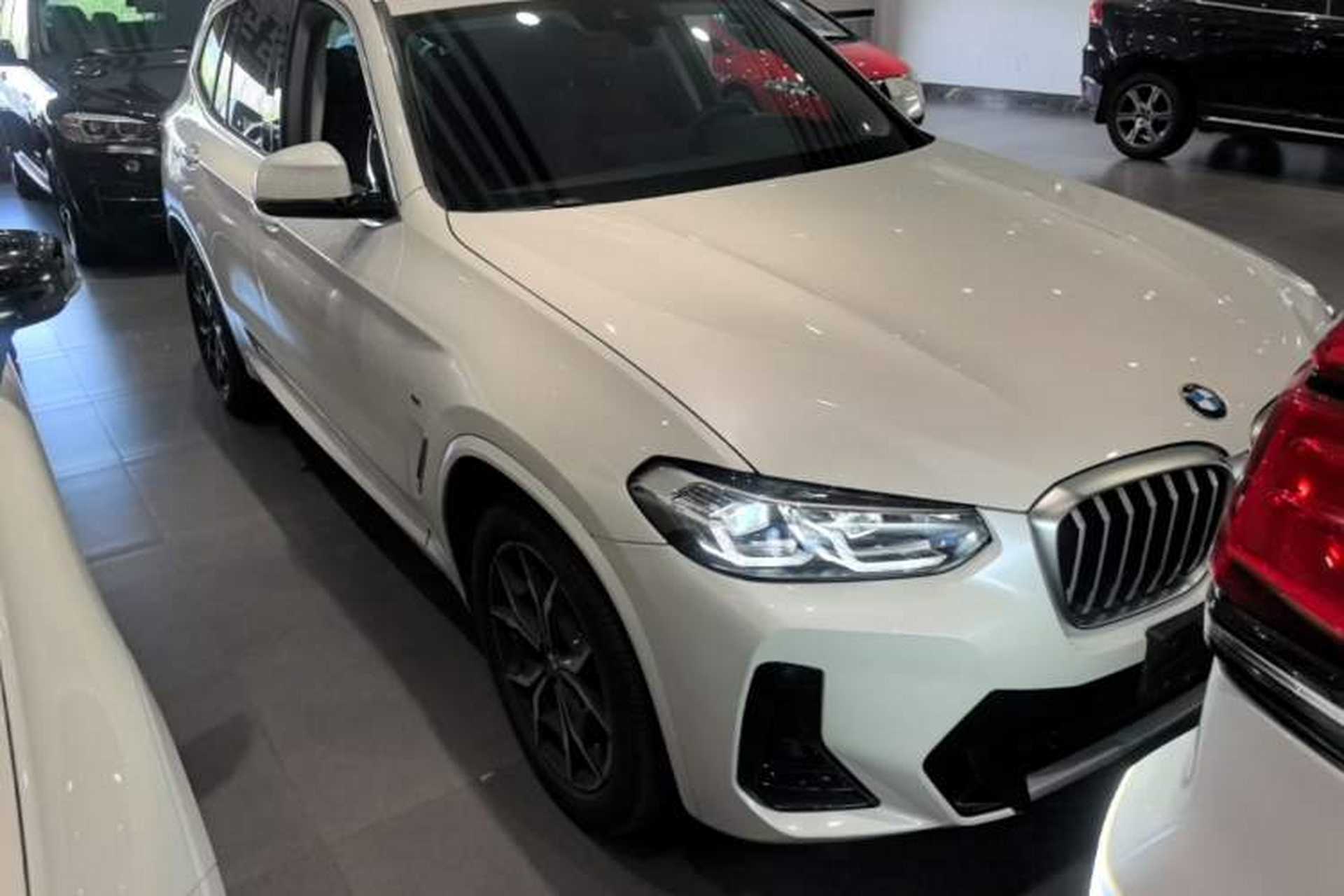 Used BMW X3 2022 Restyled xDrive25i M Sport Package Front Right 45 Deg