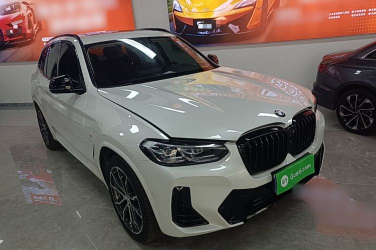 Used BMW X3 2022 Second Facelift xDrive30i Leading Edition M Night Sky Package Front Right 45 Deg