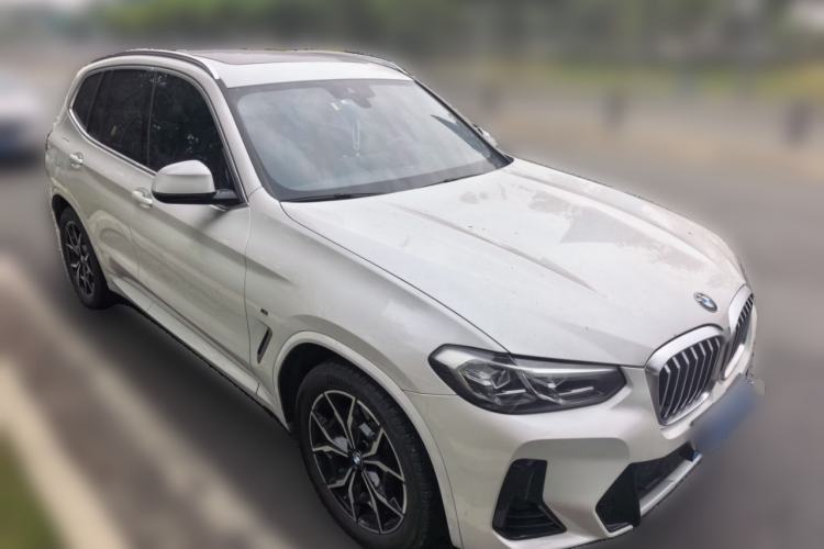 Used BMW X3 2022 xDrive25i M Sport Package Front Right 45 Deg
