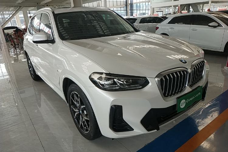 Used BMW X3 2022 Restyled xDrive25i M Sport Package Front Right 45 Deg