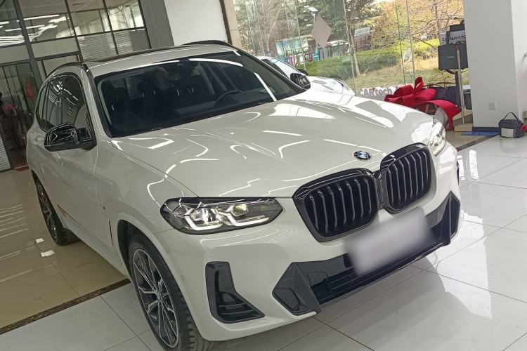 Used BMW X3 2022 Second Facelift xDrive30i Leading Edition M Night Sky Package Front Right 45 Deg