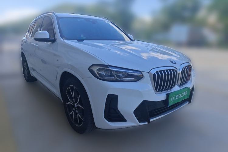 Used BMW X3 2022 xDrive25i M Sport Package Front Right 45 Deg