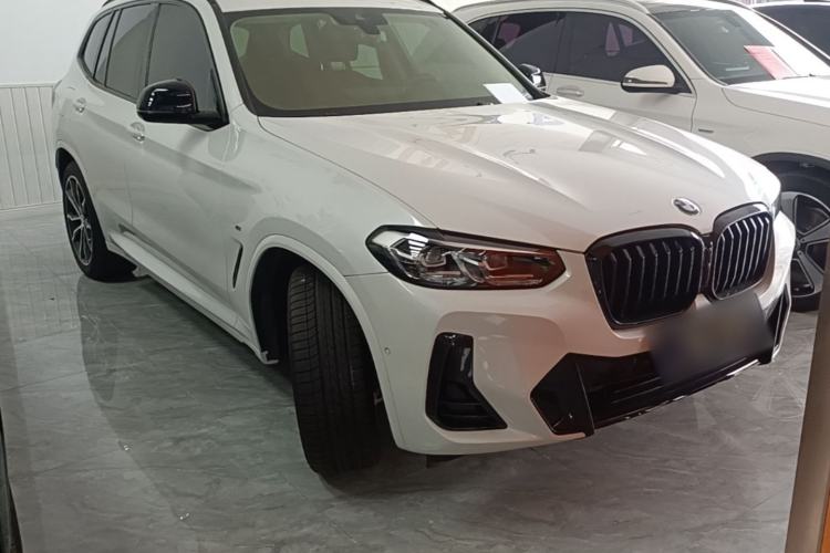Used BMW X3 2022 Facelift xDrive30i Luxury Edition M Night Edition Package Front Right 45 Deg