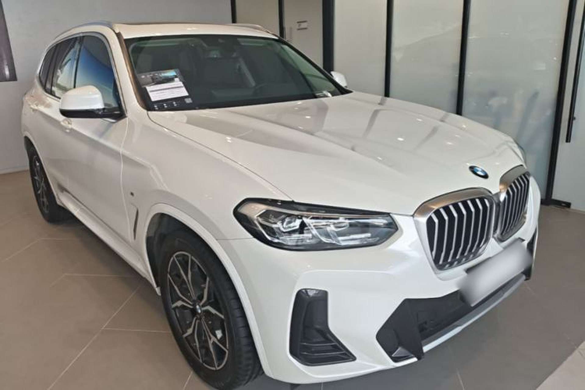 Used BMW X3 2022 xDrive25i M Sport Package Front Right 45 Deg