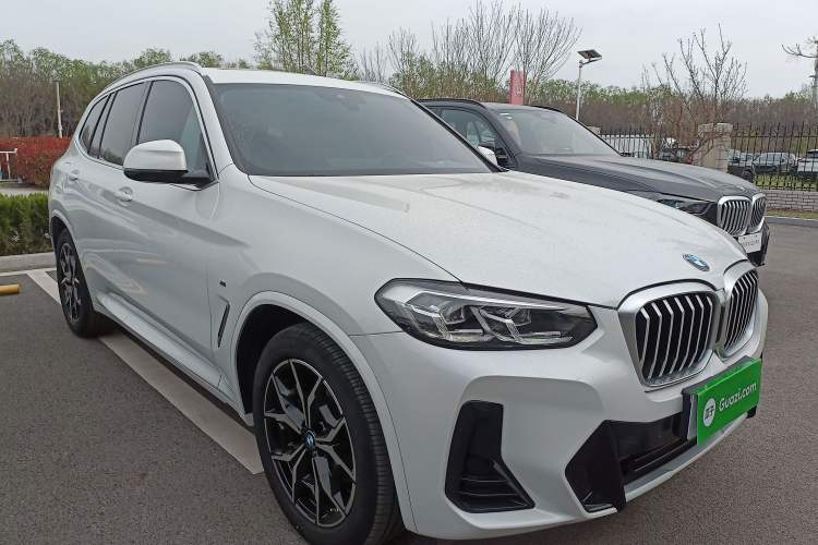Used BMW X3 2022 Restyled xDrive25i M Sport Package Front Right 45 Deg