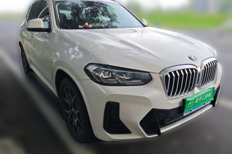 Used BMW X3 2022 xDrive25i M Sport Package Front Right 45 Deg
