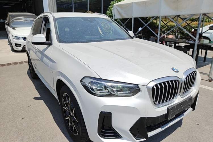 Used BMW X3 2022 xDrive25i M Sport Package Front Right 45 Deg