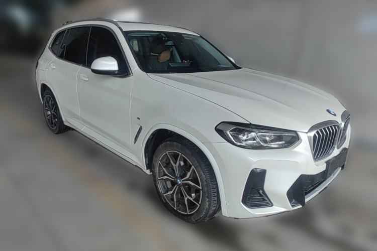 Used BMW X3 2022 xDrive25i M Sport Package Front Right 45 Deg