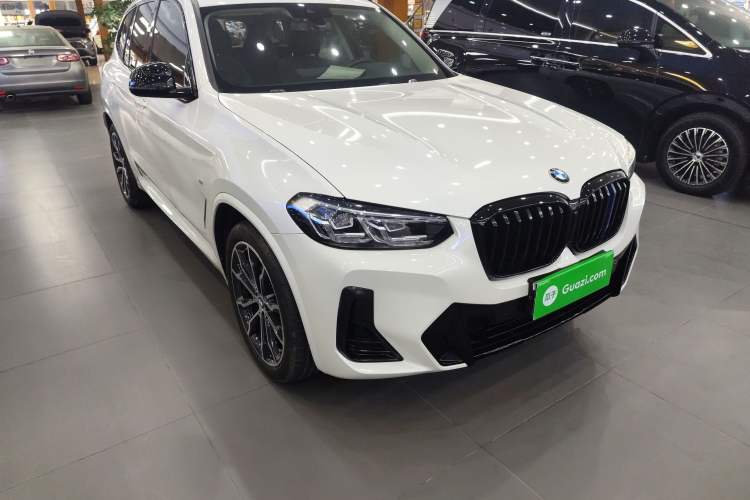 Used BMW X3 2022 xDrive30i Luxury Model M Night Sky Package Front Right 45 Deg