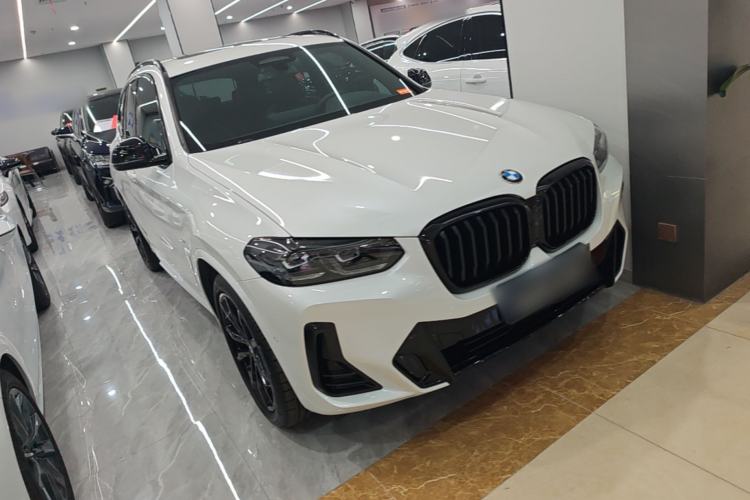 Used BMW X3 2022 Second Facelift xDrive30i Luxury Edition M Night Sky Package Front Right 45 Deg