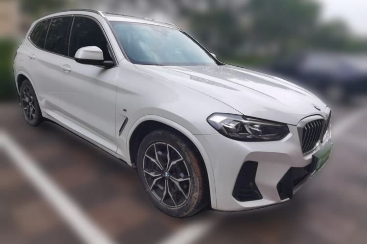Used BMW X3 2022 xDrive25i M Sport Package Front Right 45 Deg