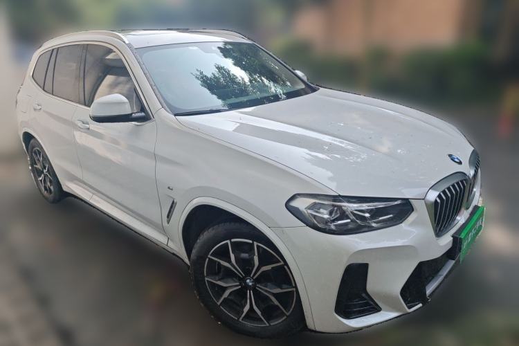 Used BMW X3 2022 xDrive25i M Sport Package Front Right 45 Deg