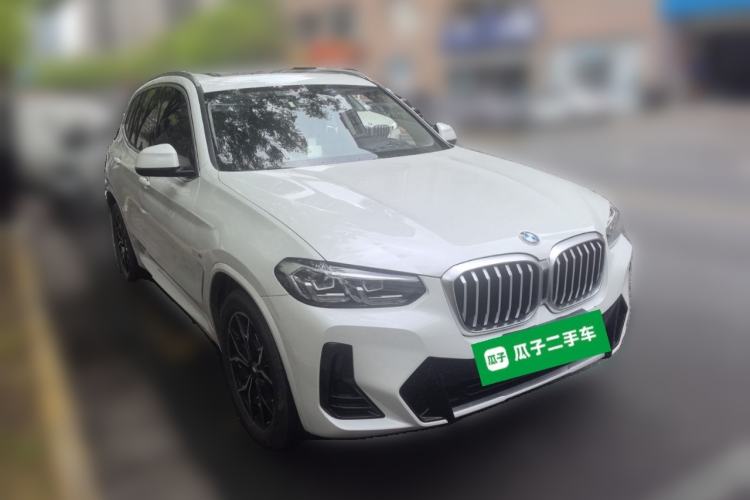 Used BMW X3 2022 xDrive25i M Sport Package Front Right 45 Deg