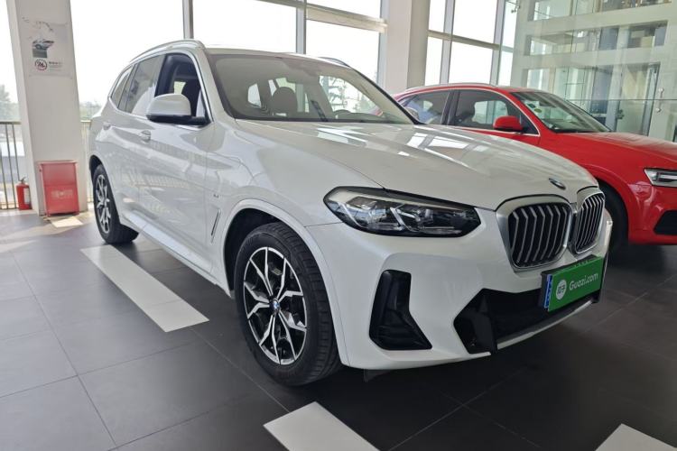 Used BMW X3 2022 Restyled xDrive25i M Sport Package Front Right 45 Deg