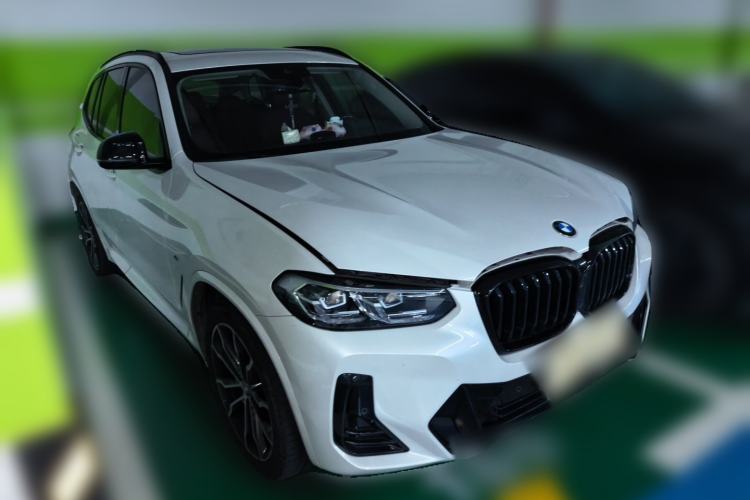 Used BMW X3 2022 Facelift xDrive30i Luxury Edition M Night Edition Package Front Right 45 Deg