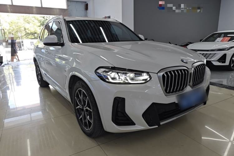 Used BMW X3 2022 xDrive25i M Sport Package Front Right 45 Deg