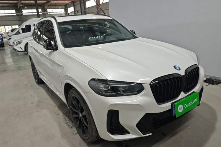 Used BMW X3 2022 Second Facelift xDrive30i Luxury Edition M Night Sky Package Front Right 45 Deg