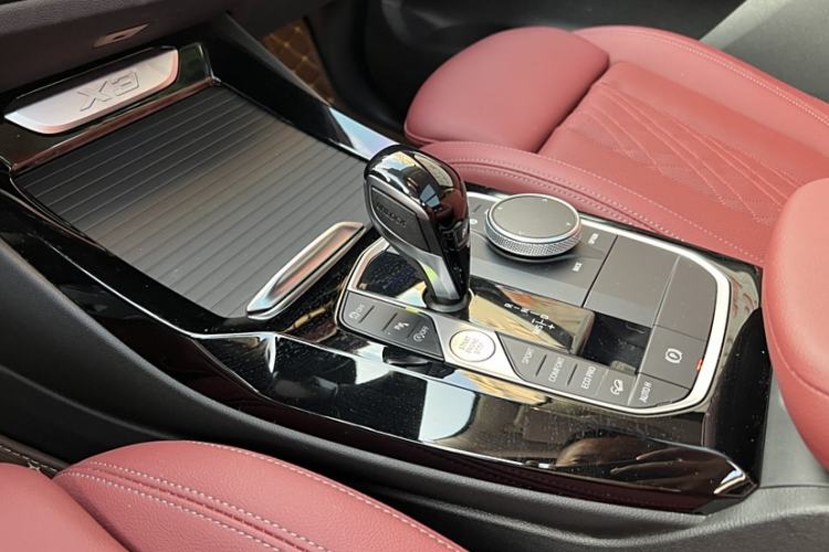 Used BMW X3 2022 Restyled xDrive25i M Sport Package Gear Lever