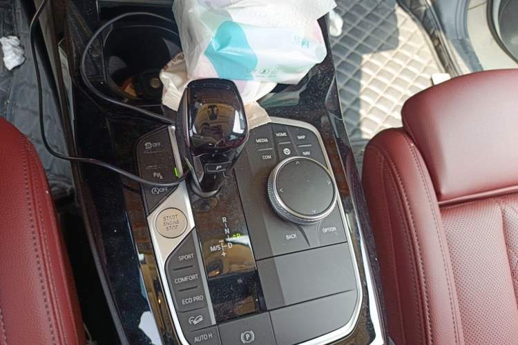 Used BMW X3 2022 Restyled xDrive25i M Sport Package Gear Lever