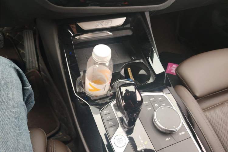 Used BMW X3 2022 Restyled xDrive30i Luxury Edition M Night Sky Package Gear Lever