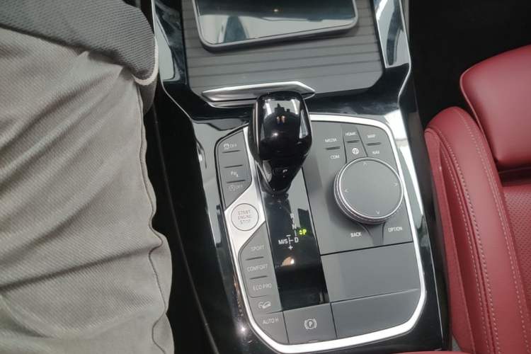 Used BMW X3 2022 Restyled xDrive25i M Sport Package Gear Lever