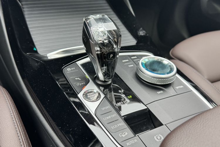 Used BMW X3 2022 xDrive30i Luxury Model M Night Sky Package Gear Lever
