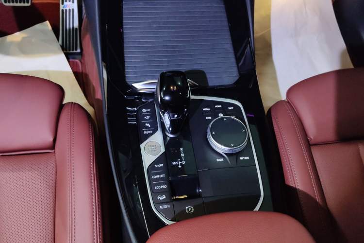 Used BMW X3 2022 Second Facelift xDrive30i Leading Edition M Night Sky Package Gear Lever