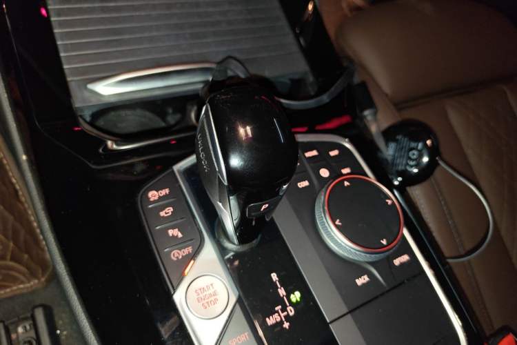 Used BMW X3 2022 Facelift xDrive30i Luxury Edition M Night Edition Package Gear Lever