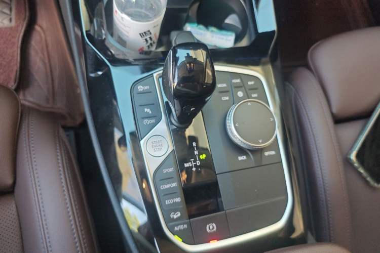 Used BMW X3 2022 xDrive25i M Sport Package Gear Lever
