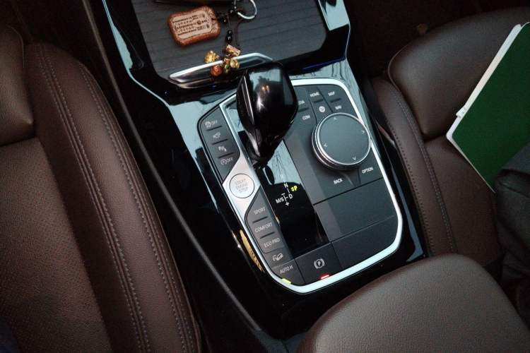 Used BMW X3 2022 Facelift xDrive30i Luxury Edition M Night Edition Package Gear Lever
