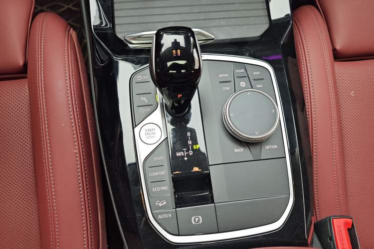 Used BMW X3 2022 Restyled xDrive25i M Sport Package Gear Lever